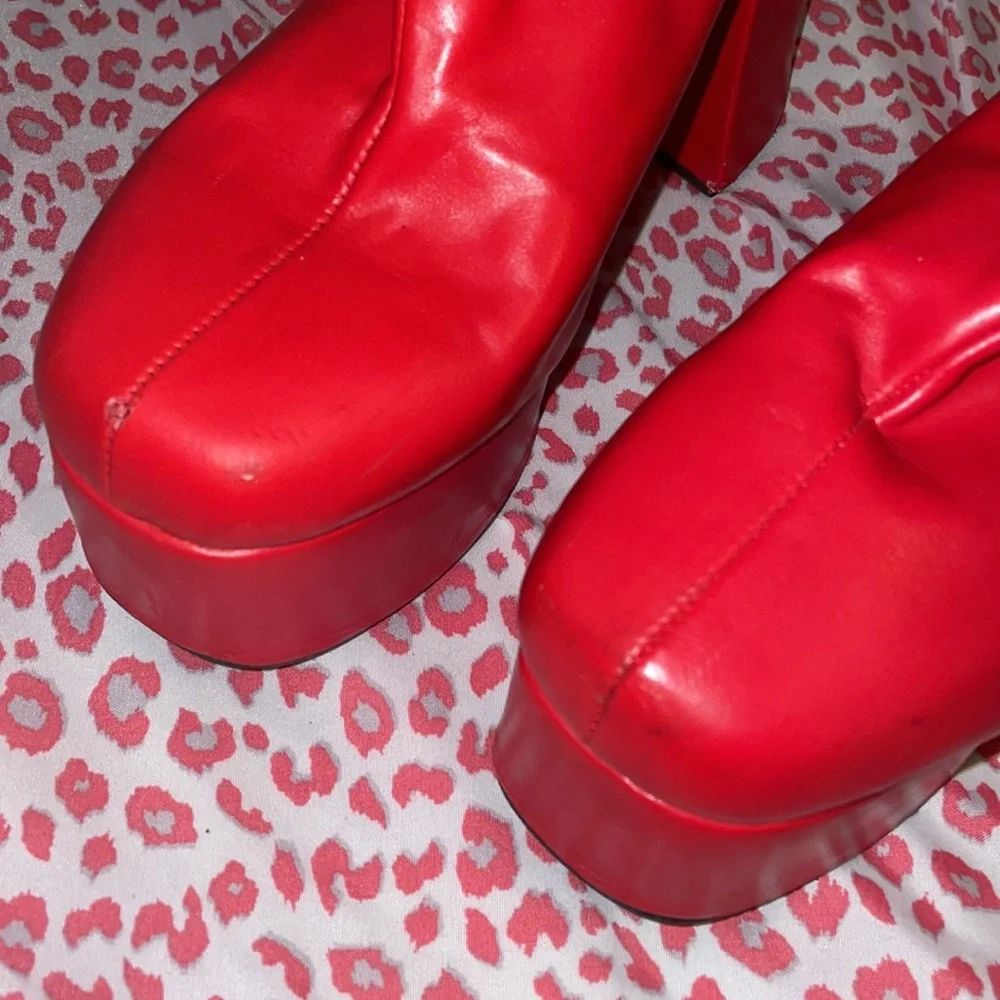 Baby’s on fire platforms ❤️ - Picture 6 of 9